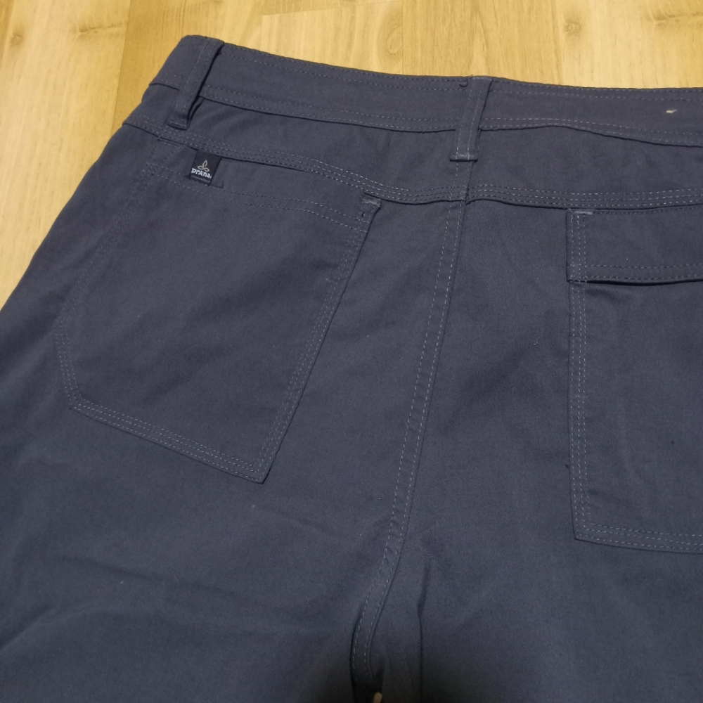 PrAna Men's Gray Nylon 10" Shorts * Size: Medium - Picture 8 of 12